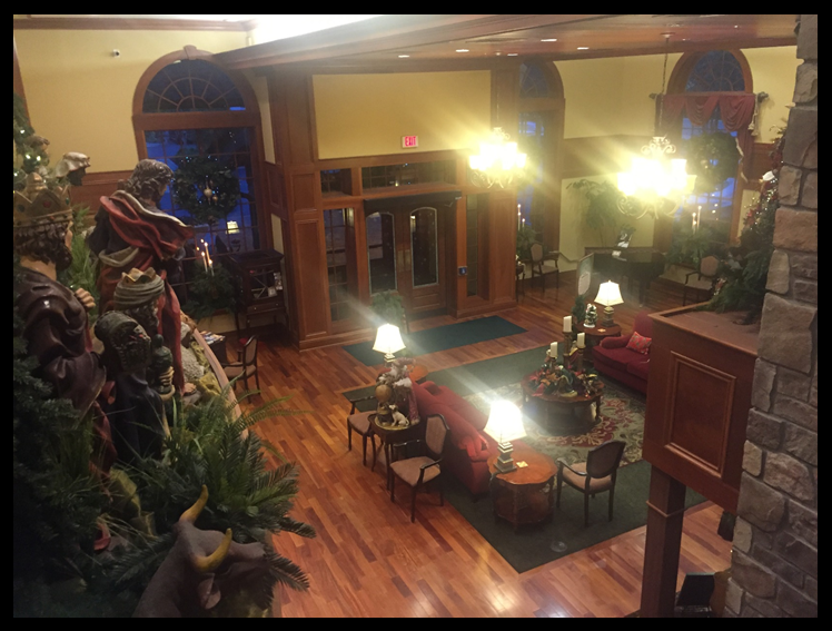 Here's a view of the lobby from the 2nd floor. Sorry about the lights. I had trouble with a lot of my pictures.